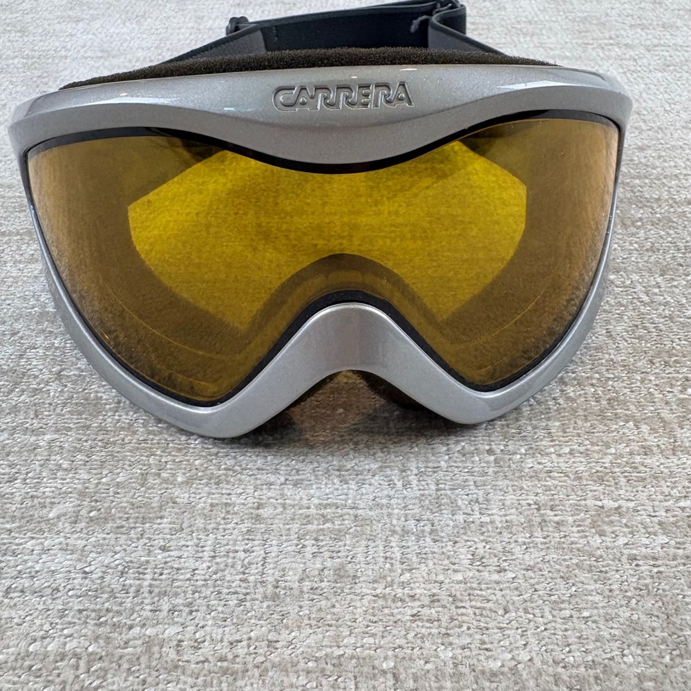 Carrera Snow Goggles Unisex OS Silver Yellow Lens Vented Ski Snowboard Sport EUC